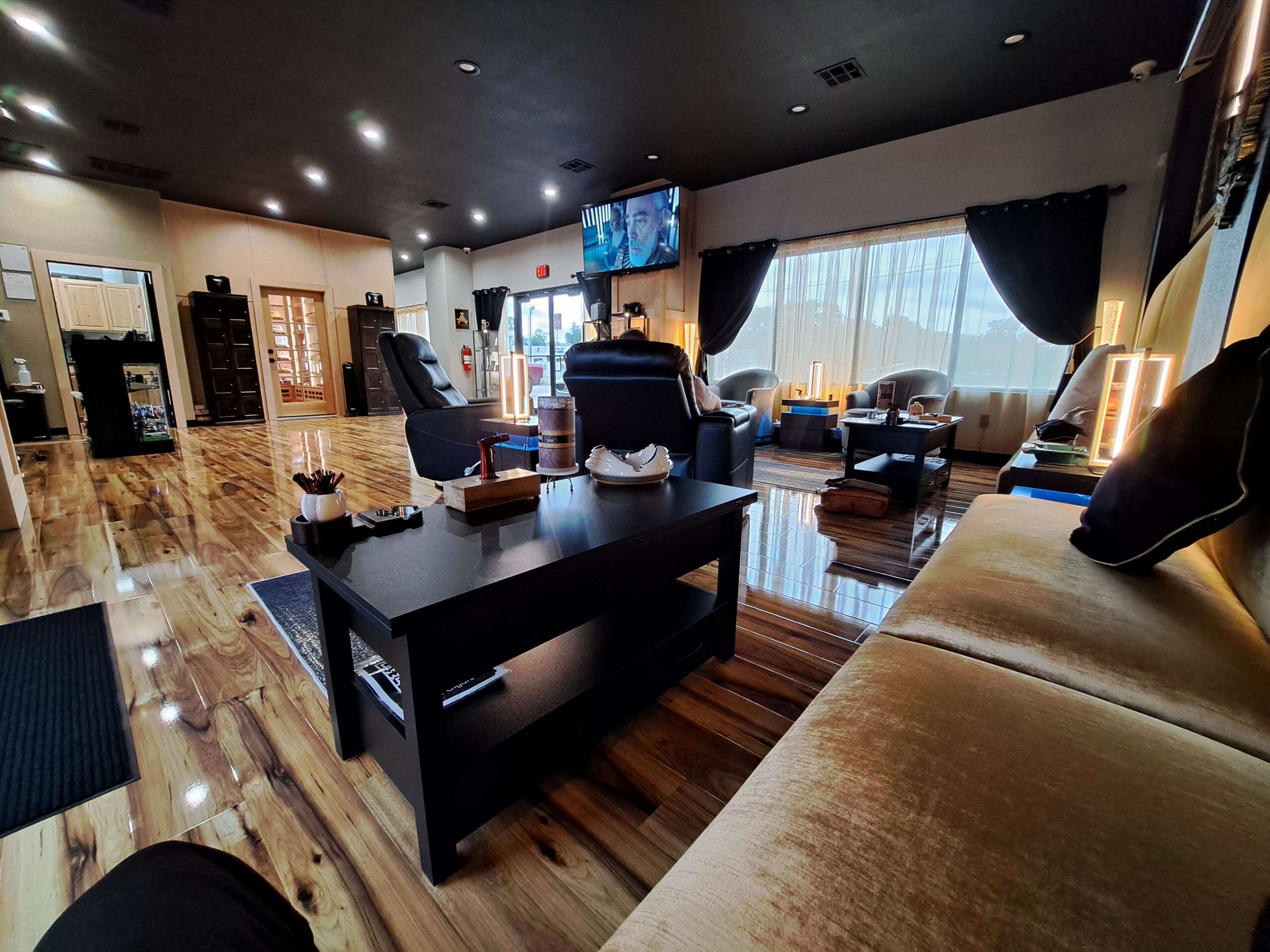 Red River Cigars & Lounge Ardmore Red River Cigars & Lounge Ardmore